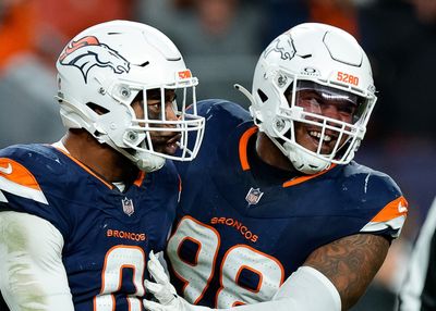 Broncos DL John Franklin-Myers had a perfect clap back for Jeff Saturday