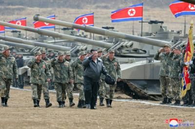 North Korean Howitzer Spotted On Russia's Front Lines