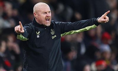 Dyche insists new Everton owners should be considering manager options