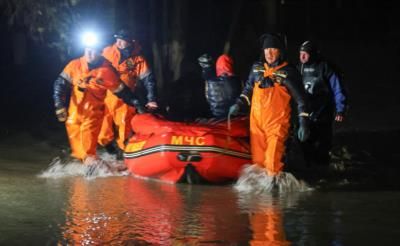 California Resident Unable To Evacuate Parents From Brush Fire