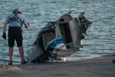 Swiss and Danish nationals among three dead in seaplane crash off Australian tourist island