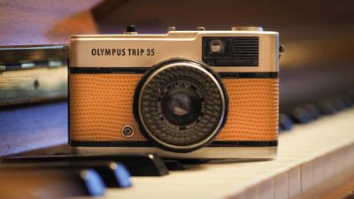 If OM System reboots the Olympus Trip 35, it could conquer the camera market