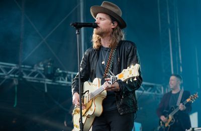 The Lumineers announce new album Automatic