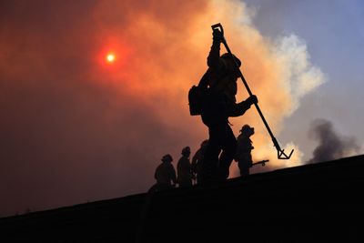 L.A. Firefighters Are Finding Empty Hydrants As They Struggle To Contain Pacific Palisades Wildfire