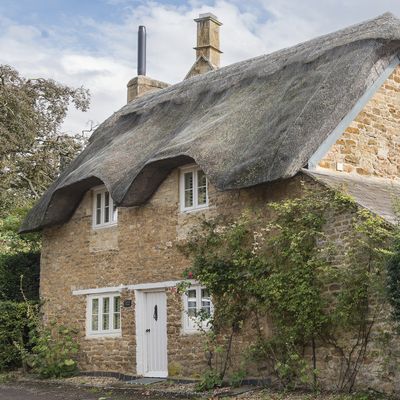 ‘The cottage seems to embrace everything that’s quintessentially English'