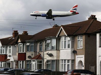 Study reveals deadly risks of living near an airport