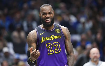 LeBron James’ wild dunk did not impress Charles Barkley as he continues to criticize the Lakers