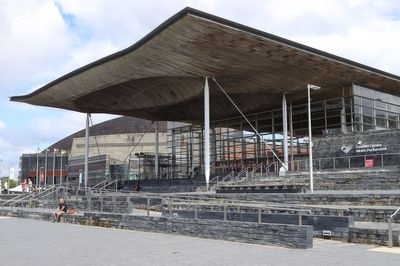 Welsh politicians set for 6% pay increase