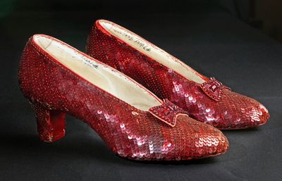 Expected guilty plea for man in 'Wizard of Oz' ruby slippers case postponed due to hospitalization