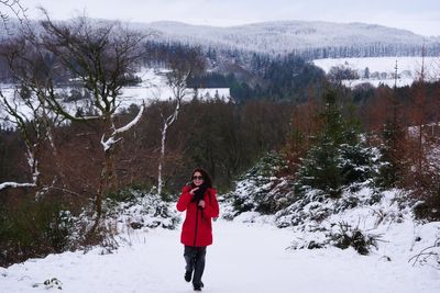 Weather warnings in force as temperatures forecast to plummet