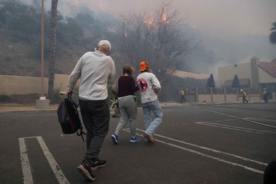 Airbnb, Lyft and Uber providing free housing and rides to wildfire evacuees