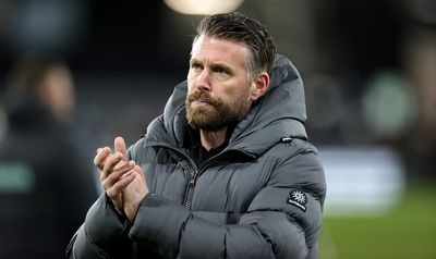 Rob Edwards leaves Luton by mutual agreement with club 20th in Championship after four straight defeats