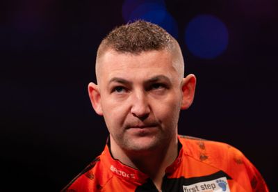 Premier League Darts 2025: Aspinall hits back at De Decker