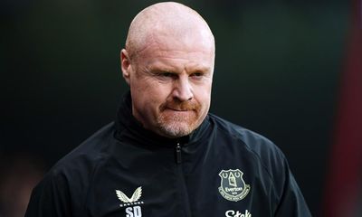 Everton make David Moyes their top target after sacking Sean Dyche