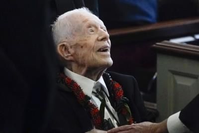 US Marine Orchestra & Cathedral Choir Perform At Carter's Funeral