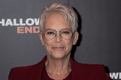 Jamie Lee Curtis pledges one million dollars for Los Angeles fire relief efforts