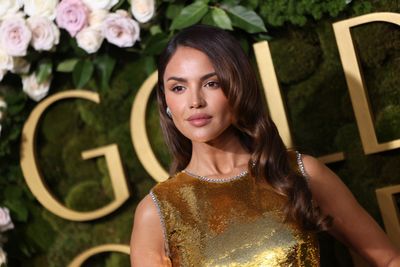 Eiza González Shares Information to Help Victims of the California Wildfire After Being Evacuated