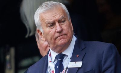 RFU rebels vow to fight on after attempt to remove Bill Sweeney is blocked