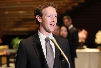 Mullin: Zuck met Trump before changes