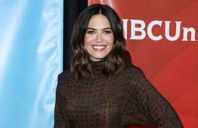 Mandy Moore experiencing 'weird survivors guilt' after home not entirely destroyed by Los Angeles wildfires