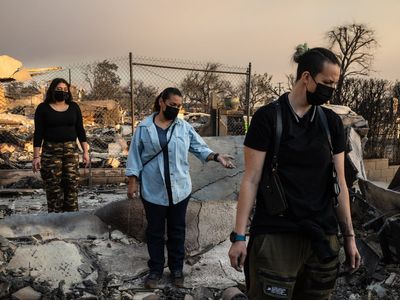 Looting in LA brings National Guard onto streets amid wildfires