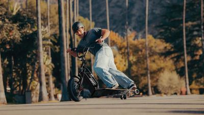 This Weird E-Bike, Skateboard Mashup Looks Like Crazy Fun