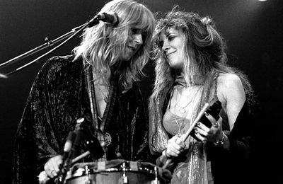 Stevie Nicks visited by late Fleetwood Mac bandmate Christine McVie 'a lot'