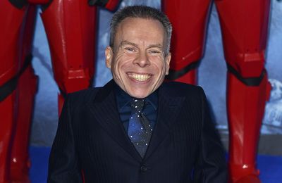 Warwick Davis awarded the BAFTA Fellowship