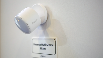 The Aqara Presence Sensor FP300: Finally, a sensor that's battery-powered!