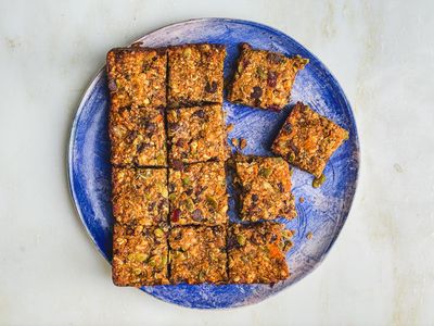 How to turn store-cupboard staples into brilliant breakfast bars