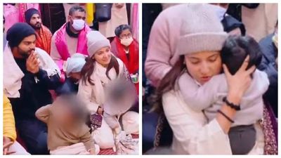 Virat Kohli, Anushka Sharma and kids Vamika and Akaay make first appearance as family as they visit Premanand Ji Maharaj - WATCH