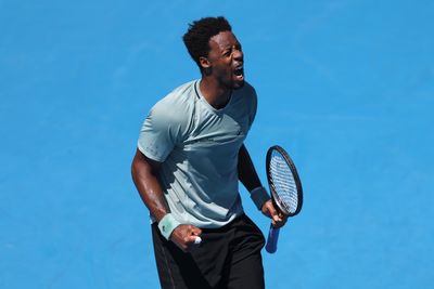 Monfils becomes the oldest player to win an ATP Tour singles title