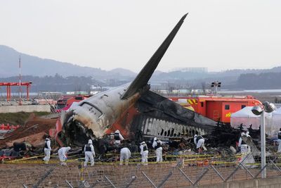 Black boxes from South Korea plane crash failed to record final 4 minutes, officials say