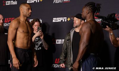 Abdul Razak Alhassan vs. Cesar Almeida prediction, pick, start time for UFC Fight Night 249