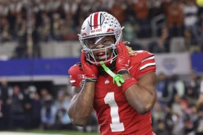 Ohio State And Notre Dame Set To Clash In Playoff