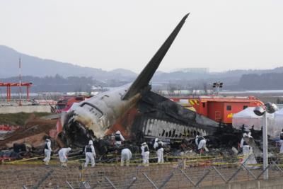 Boeing Crash In South Korea Raises Safety Concerns