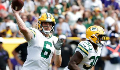 Packers sign QB Sean Clifford from practice squad to 53-man roster