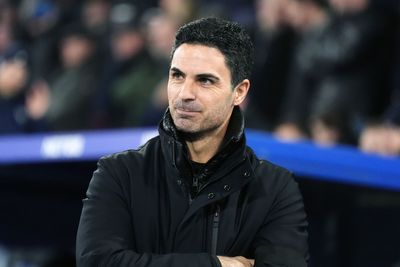 Mikel Arteta urges Arsenal fans to stick with him in quest for silverware