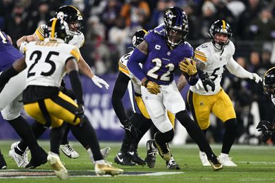 Sights and sounds from first half as Ravens hold a 21-0 lead over Steelers in AFC Wild Card game