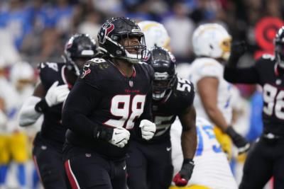 Texans And Ravens Advance To NFL Divisional Round