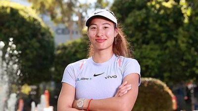 Australian Open 2025: Don't expect me to be a 'smiley' hugger, says Zheng Qinwen