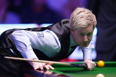 Neil Robertson seizes opportunity with stunning comeback to beat John Higgins at the Masters