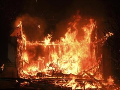 29 Arrested During Los Angeles Wildfires, Sheriff Reports