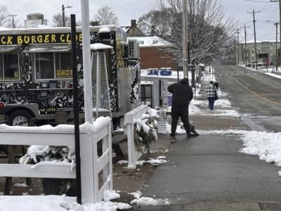 Southern States Thawing After Winter Storm Chaos