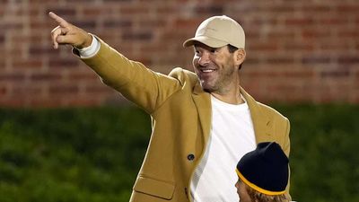 Tony Romo Claimed He Predicted Broncos’ Fake Punt Before Game Even Began