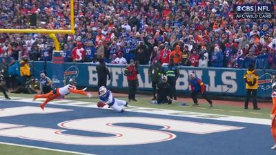 NFL Fans React to Controversial 4th Down Touchdown Catch by Bills RB Ty Johnson