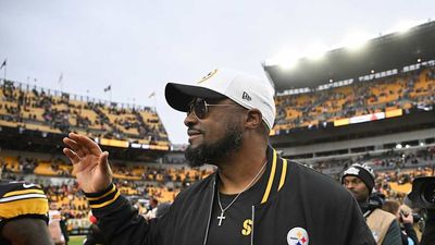 Steelers Reportedly Not Moving On From Mike Tomlin After Late Season Collapse