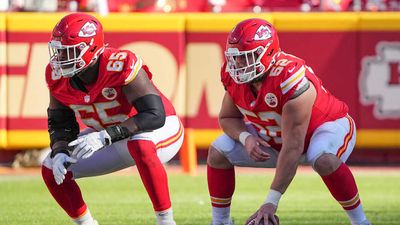 Chiefs O-Linemen Had Kind Gesture for Stranded Driver During Team's Bye Week