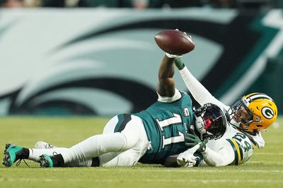 A.J. Brown read the book ‘Inner Excellence’ on Eagles sidelines during wild card game