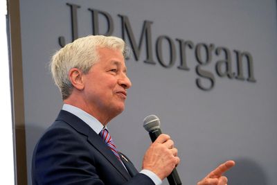 JPMorgan's Jamie Dimon Says He's 'Likely' To Become Chairman, Doesn't Know His Successor